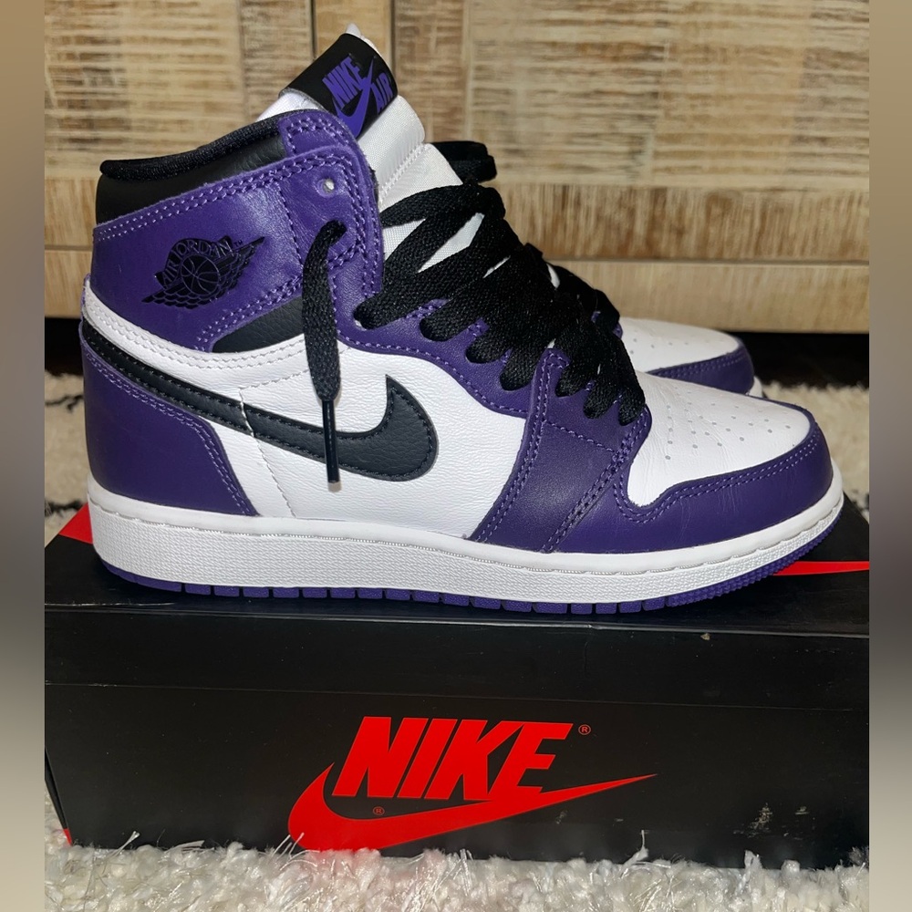 Jordan 1 Retro High Court Purple White (Gs)